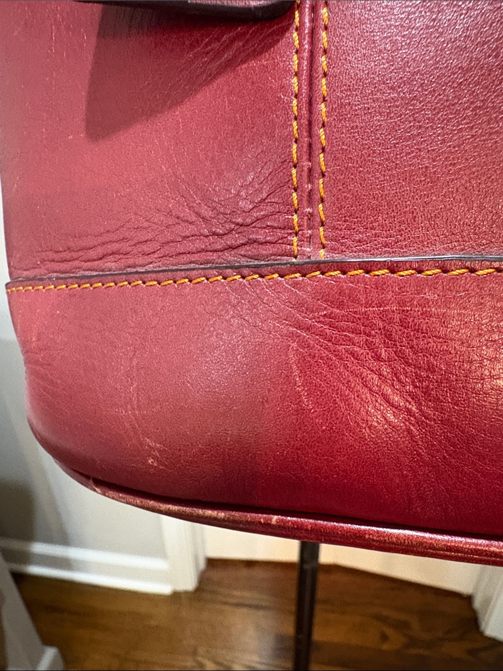 Lodis deep red leather bucket purse - Picture 4 of 14